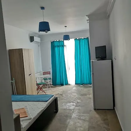 Garsoniera La Solid House In Bulevard Homestay szállás Mamaia
